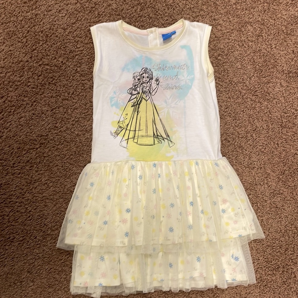 Disney dress for girls size 10/ 11 years.